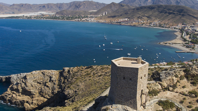 LA TOUR DE SANTA ELENA